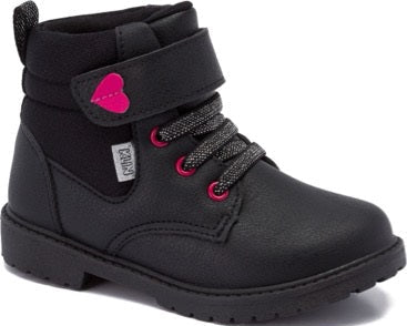 Botín Rock Mini Negro con Detalle de Corazón Rosa